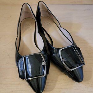 franco sarto patent leather loafer. like new condition. 8.5